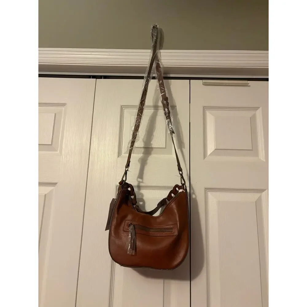 Time and Tru Women's Alice Crossbody Bag Brown Weave NWT